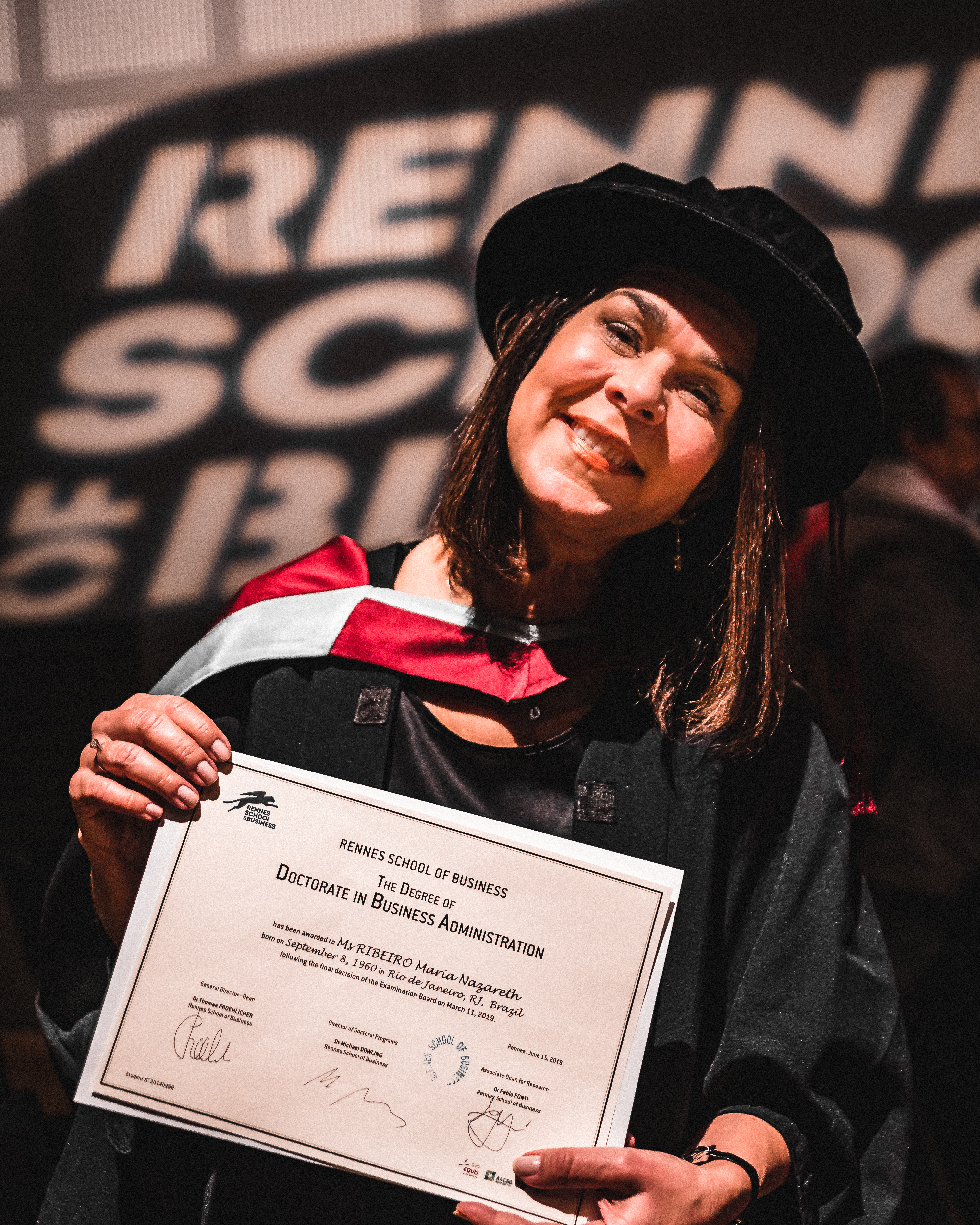 eu e o diploma 2 - Nazareth Ribeiro